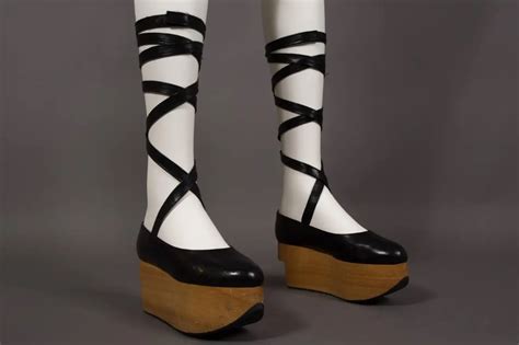 vivienne westwood horseshoes